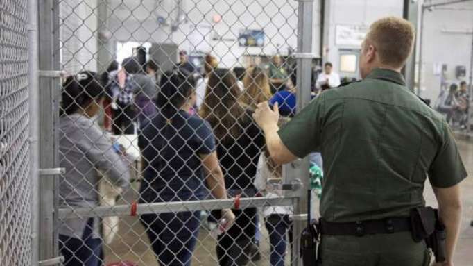 “El colector de úteros”: denuncian esterilizaciones forzadas en centros de detención de migrantes en EEUU