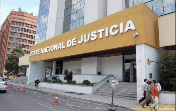 Constitucional ordena indemnizar a jueces removidos de la Corte Nacional; Judicatura anuncia apelación