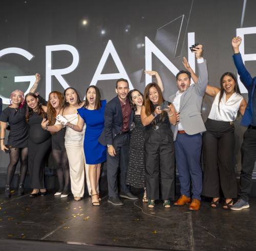 Representantes de la campañana que le dio a Sweet &amp; Coffee el Gran Effie este 2026.