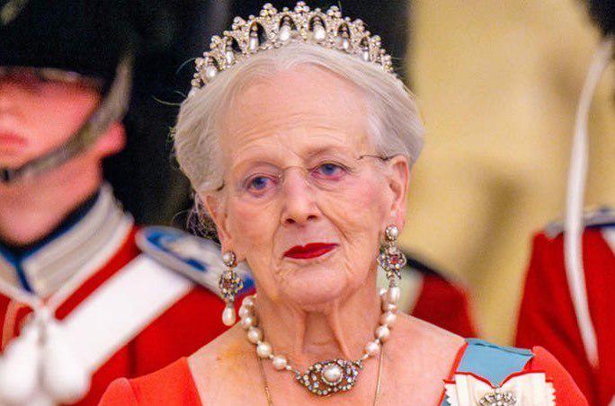 $!La reina Margarita II decició abdicar el trono en favor de su hijo, el príncipe heredero Federico.