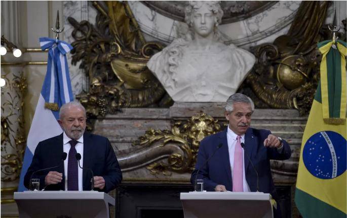 Lula da Silva pide perdón a Argentina por las “groserías” del “genocida” Bolsonaro