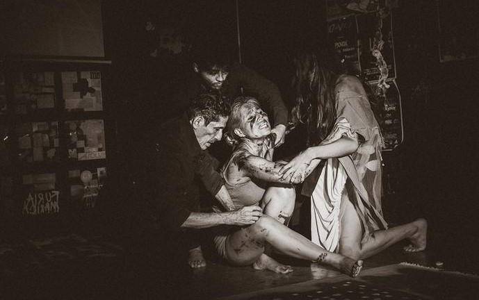 Fotografía del performance de la decimatercera edición Poéticas del movimiento.