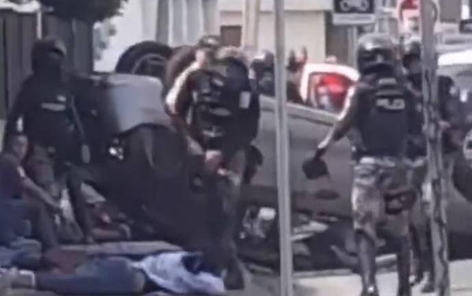 VIDEO: persecución de sicarios en Portoviejo termina en choque con un policía; los sospechosos fueron capturados