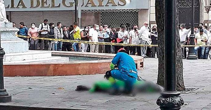 $!En septiembre de 2022 fue asesinado el fiscal Édgar Escobar, frente a la Fiscalía, en Guayaquil. El responsable tenía 16 años y había recibido medidas alternativas, por delitos previos.