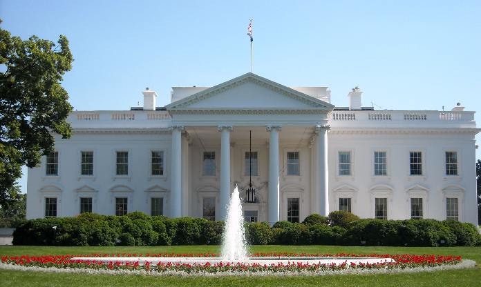 La Casa Blanca ya tiene Twitter en español, pero sigue sin página web