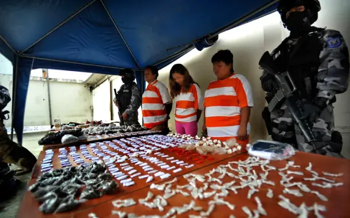 $!A pesar de incontables operativos contra el microtráfico, las drogas siguen proliferando en las calles.
