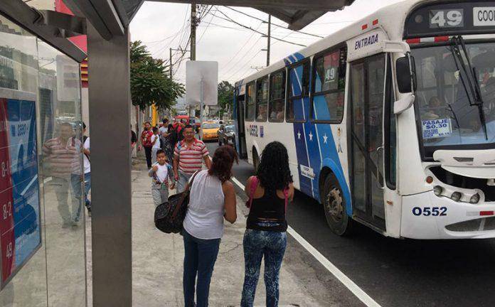 Buses urbanos en Guayaquil operarán de 04:00 a 12:00; ATM se pronuncia