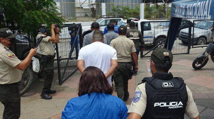 La Policía detuvo a seis personas involucradas en robos en la vía a Samborondón.