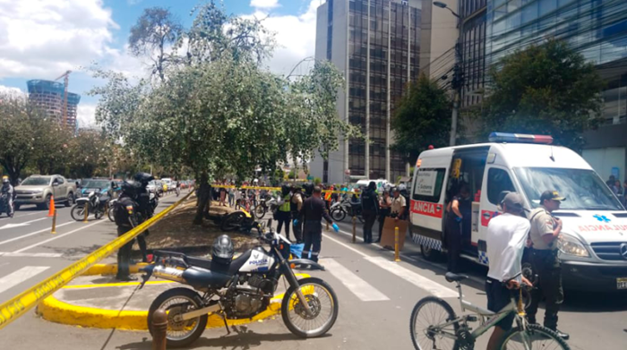 Fallece policía durante accidente en ciclopaseo de Quito