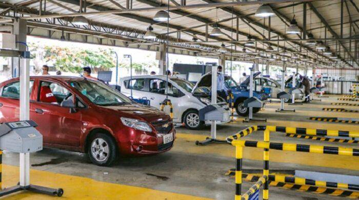 ¿Hasta cuándo se puede matricular un vehículo y cuánto hay que pagar por multas?