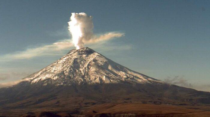 Un lahar secundario se generó en el volcán Cotopaxi por el deshielo