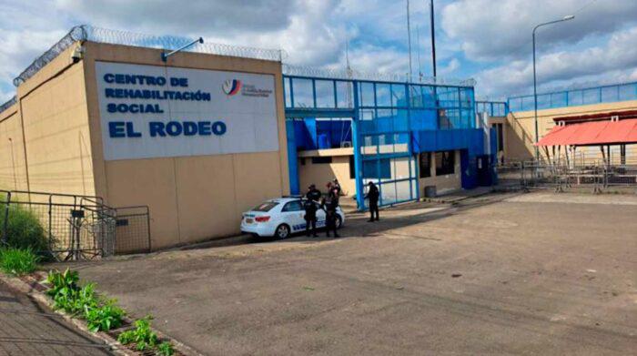 Acribillan a un guía de la cárcel El Rodeo, en Portoviejo, luego de cumplir su turno; SNAI da detalles