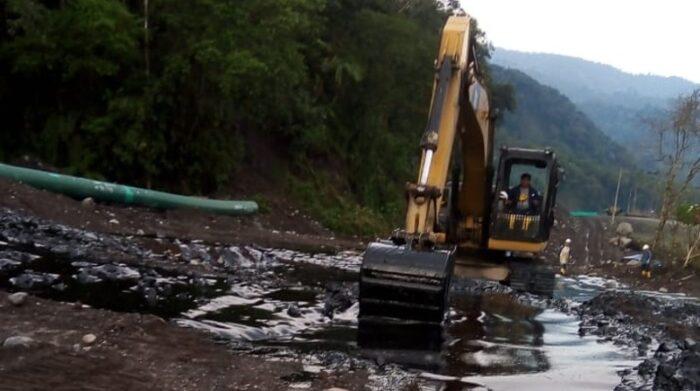 Ecuador ordena acciones de remediación tras derrame de crudo en Piedra Fina