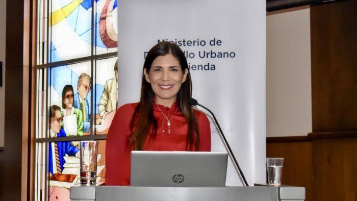 Mariela Coral, vicealcaldesa de Portoviejo, reemplazará al alcalde Javier Pincay, tras resolución del TCE