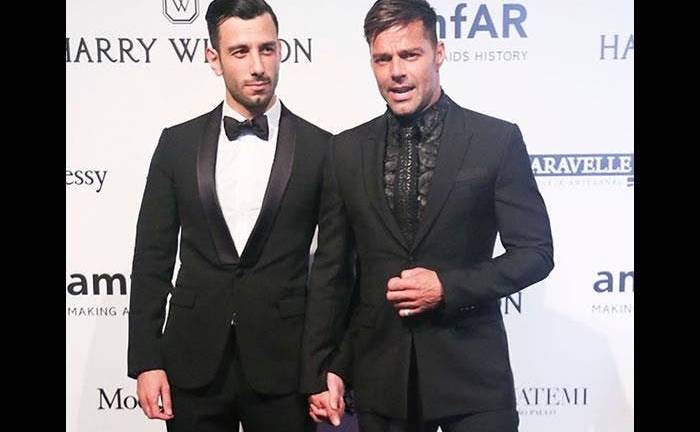 Ricky Martin anunció la postergación su boda