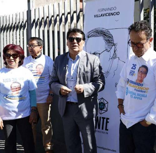 Christian Zurita y Carlos Figueroa encabezaron el encuentro para recordar el crimen de Fernando Villavicencio.