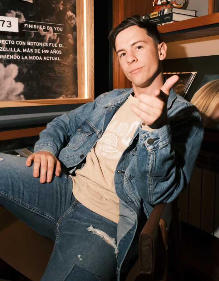 $!El artista puertorriqueño y Lele Pons celebran el nacimiento de su hija Eloísa.