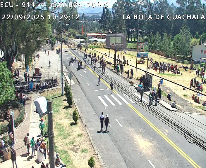 $!Varias vías cerradas al inicio del feriado.