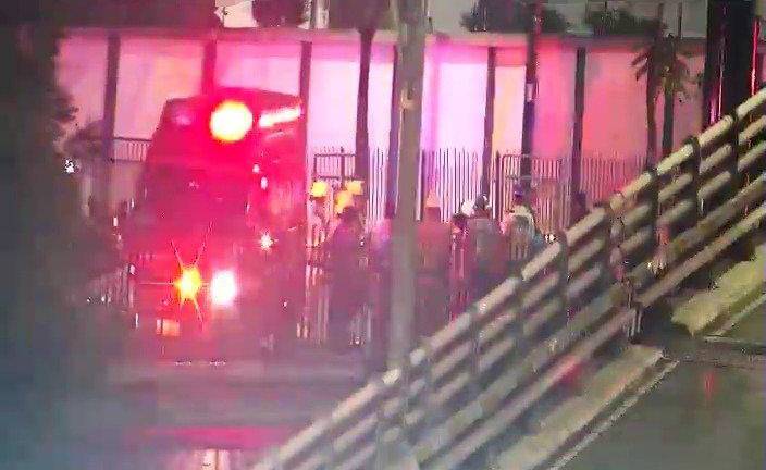 Siniestro de tránsito en la avenida de las Américas deja ocho heridos; víctimas habrían huido de un robo en Guayaquil