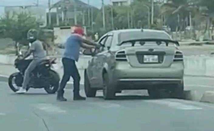 Testigo graba asesinato a una pareja en San Vicente, Manabí