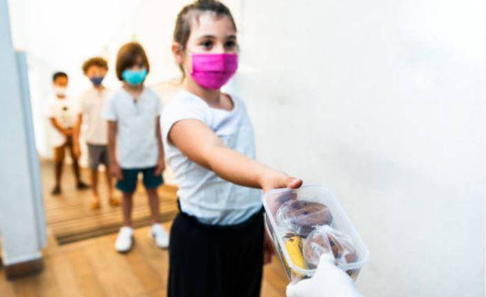 Estas son las medidas de bioseguridad que deben seguir los bares escolares en Ecuador