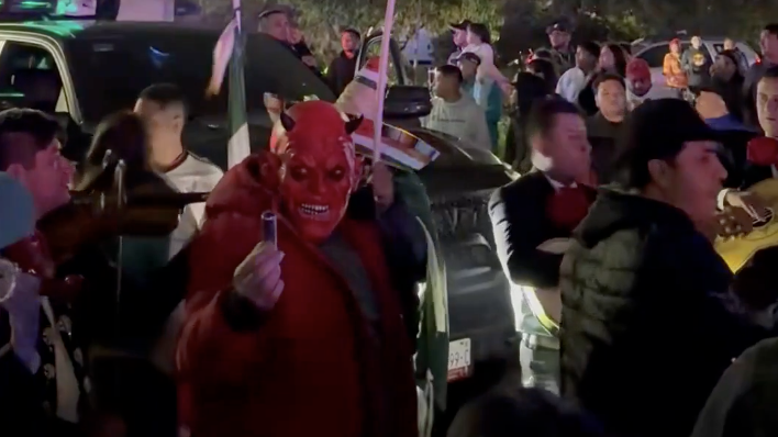 FEF reclama a la FIFA por disturbios de hinchas mexicanos en hotel de la Tri