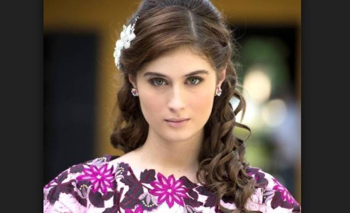 La actriz NEREA CAMACHO sorprende con sexys fotos