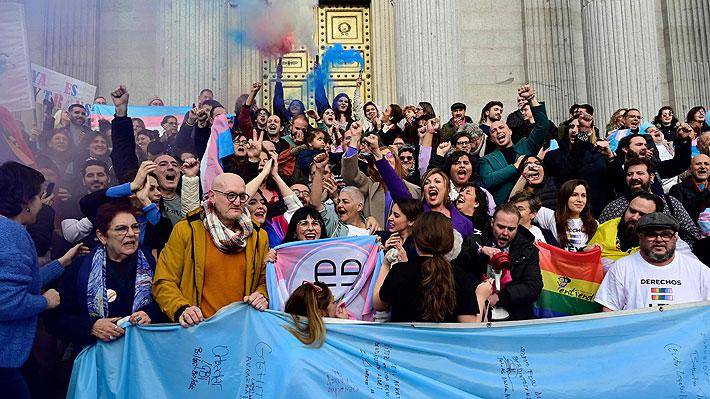 España aprueba una nueva Ley Trans: ¿De qué se trata?