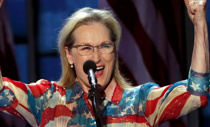 ¿Por qué hacer caso a los famosos hablando de política?