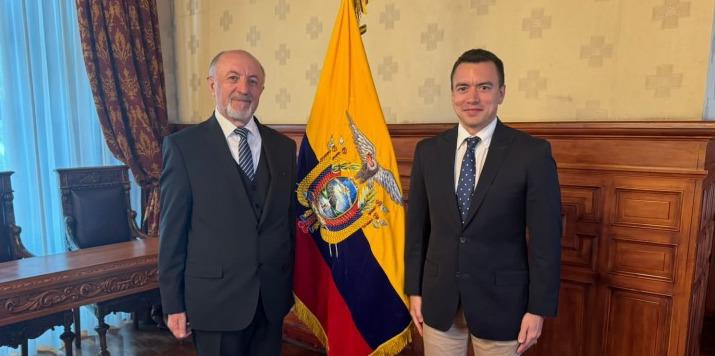 $!Tras su posesión, el presidente Daniel Noboa se reunió con el embajador ruso Vladimir Sprichan.
