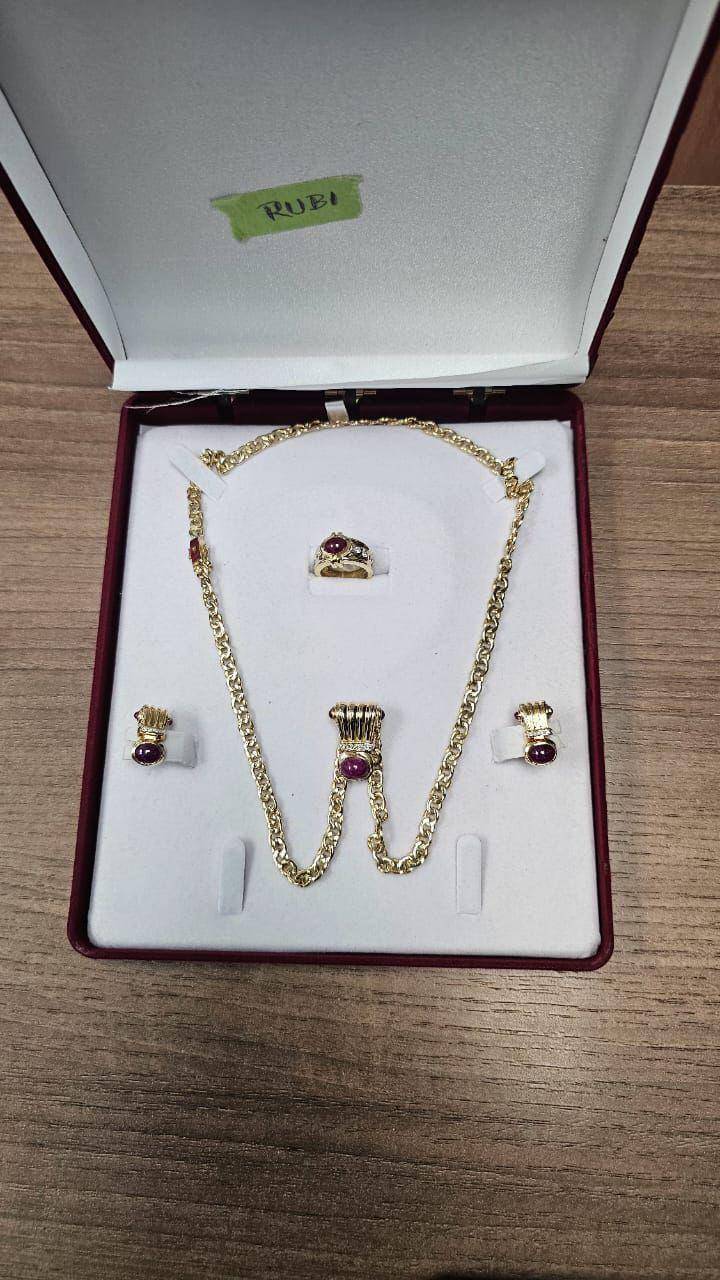 $!Anillo, aretes y collar hallados durante la detención de alias Fito.