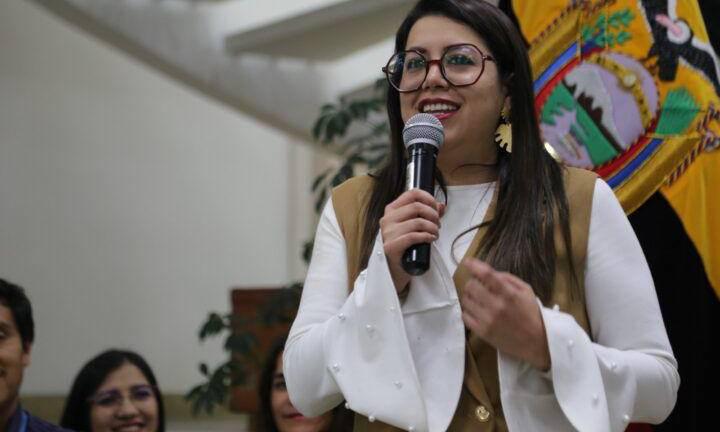 $!La exministra Andrea Arrobo fue incluída entre los funcionarios sobre quienes la cartera de Energía y Minas encabezada por Roberto Luques aseguró tener indicios con respecto a un presunto sabotaje.