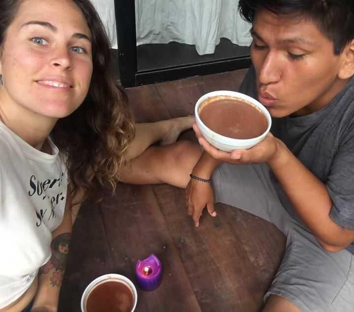 $!La joven pareja disfruta de su vida en el amazonas peruano.