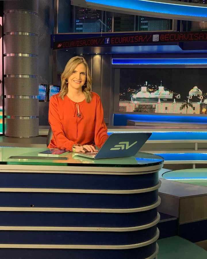 $!Cubrió el caso Julian Assange en Londres y entrevistó a figuras como Hillary Clinton.