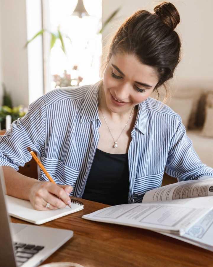 $!Las becas permiten cursar maestrías, doctorados, estudios artísticos o proyectos de investigación.