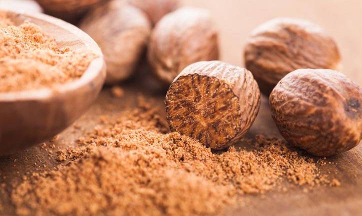 Arcsa emite nueva alerta por contaminación con plomo en nuez moscada molida