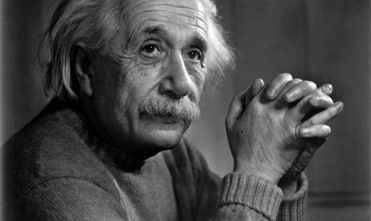 Carta de Einstein que niega existencia de Dios puede alcanzar USD 1,5 millones