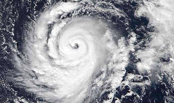 Ofelia alcanza la categoría 3 rumbo al archipiélago portugués de las Azores