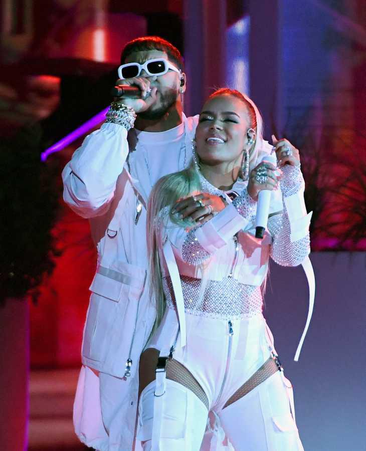 $!Anuel AA avivó los rumores al publicar canciones con referencias a su pasado con Karol G.
