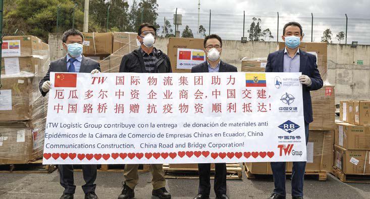 $!INSUMOS. En abril de 2020 la empresa pública CRBC de China donó 100 mil mascarillas, guantes, trajes de protección y gafas de bioseguridad. Los insumos fueron destinados a los servidores policiales.