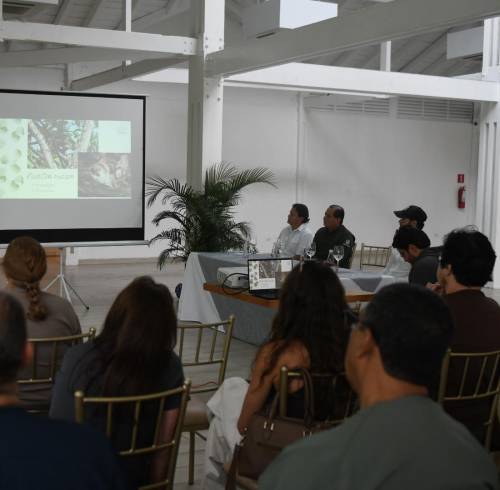 El evento de inauguración, celebrado en el Parque Histórico de la Puntilla, reunió a representantes de instituciones ambientales, académicas y organizaciones vinculadas a la protección de la biodiversidad.