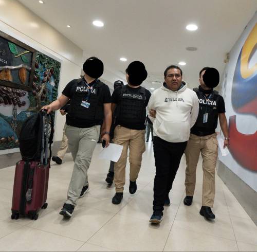 Uno de los detenidos en el Aeropuerto de Guayaquil, José Joaquín de Olmedo.