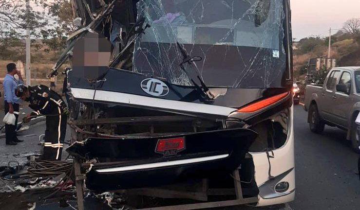19 personas heridas y dos fallecidas en accidente de tránsito en la Vía a la Costa