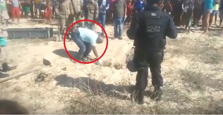 El insólito forense ebrio que se caía encima del cadáver que debía revisar
