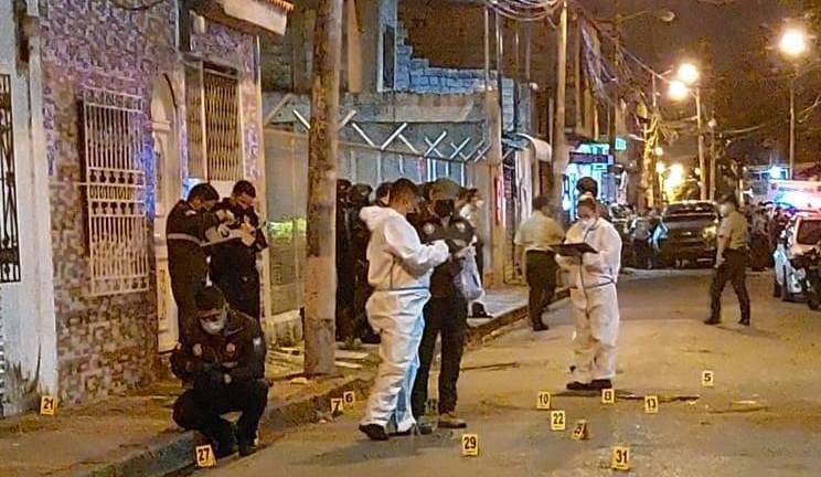 Sicariato múltiple con fusiles deja 7 muertos en Las Malvinas, sur de Guayaquil