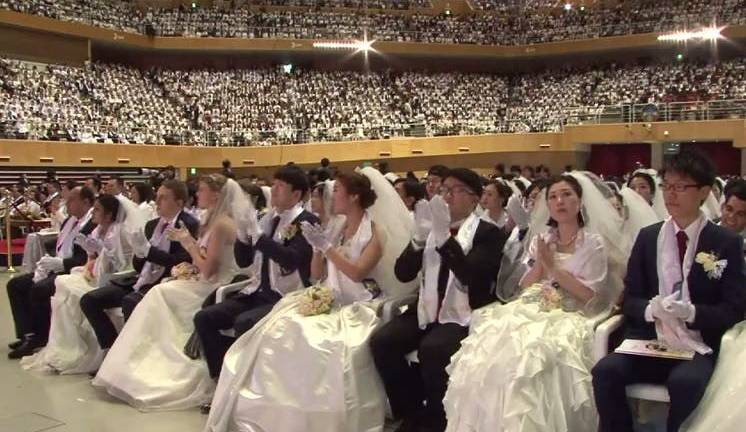 3800 parejas se casaron en una boda masiva en Corea del Sur