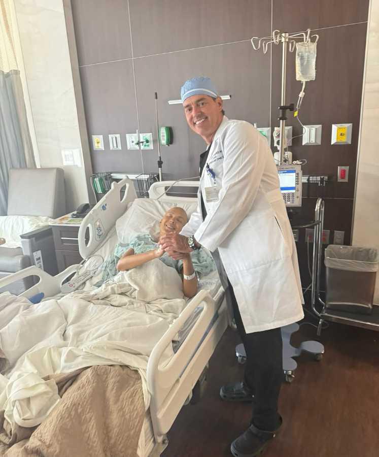 $!Guerrero agradeció el apoyo de su pareja, familiares y amigos durante el proceso médico.