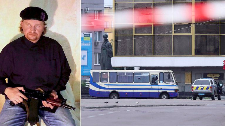 El hombre armado con explosivos que mantiene secuestradas a 20 personas en un autobús en Ucrania