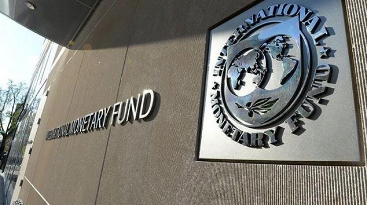 FMI desembolsará 700 millones de dólares para Ecuador, pero pide que administre con prudencia