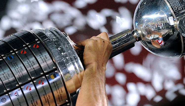La Copa Libertadores 2020 podría finalizar en 2021
